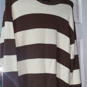 brandy melville sweatshirt